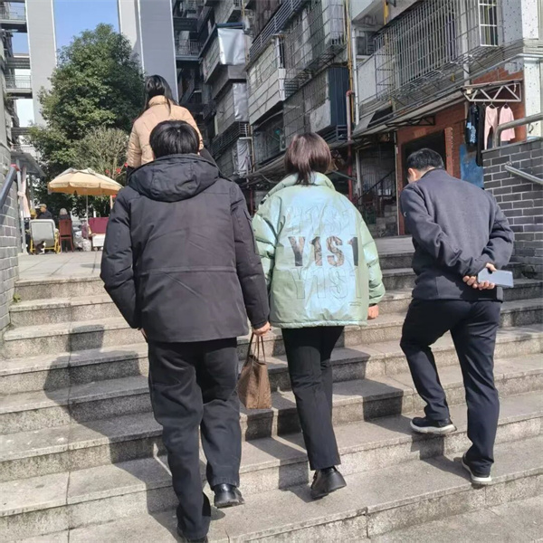 法韵动态||走访慰问暖人心,公益帮扶在路上